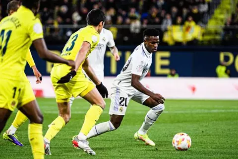 انتصار غائب منذ 8 سنوات.. ريال مدريد يتحدى عقدة "لا سيراميكا" أمام فياريال في الليجا